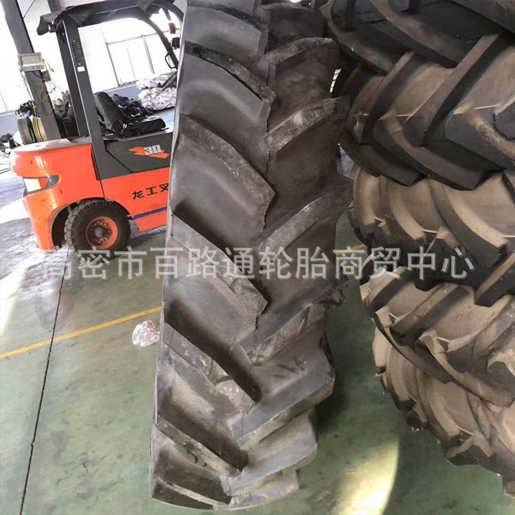 卢河拖拉机人字轮胎18.4-42加厚耐磨配内胎用加强型农用胎