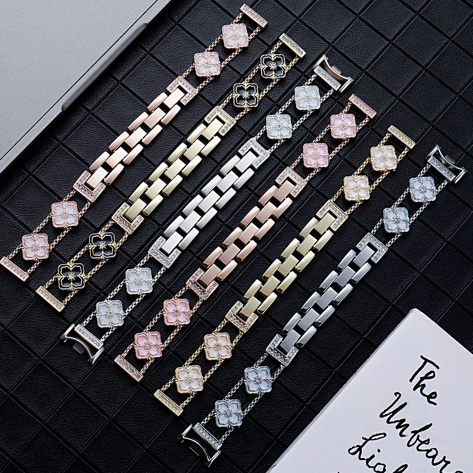 Suitable for Xiaomi 9Pro Metal Watch Strap Four-Leaf Clover Mother-Of-Pearl Metal Chain Xiaomi 9/10 Women's Watch Strap