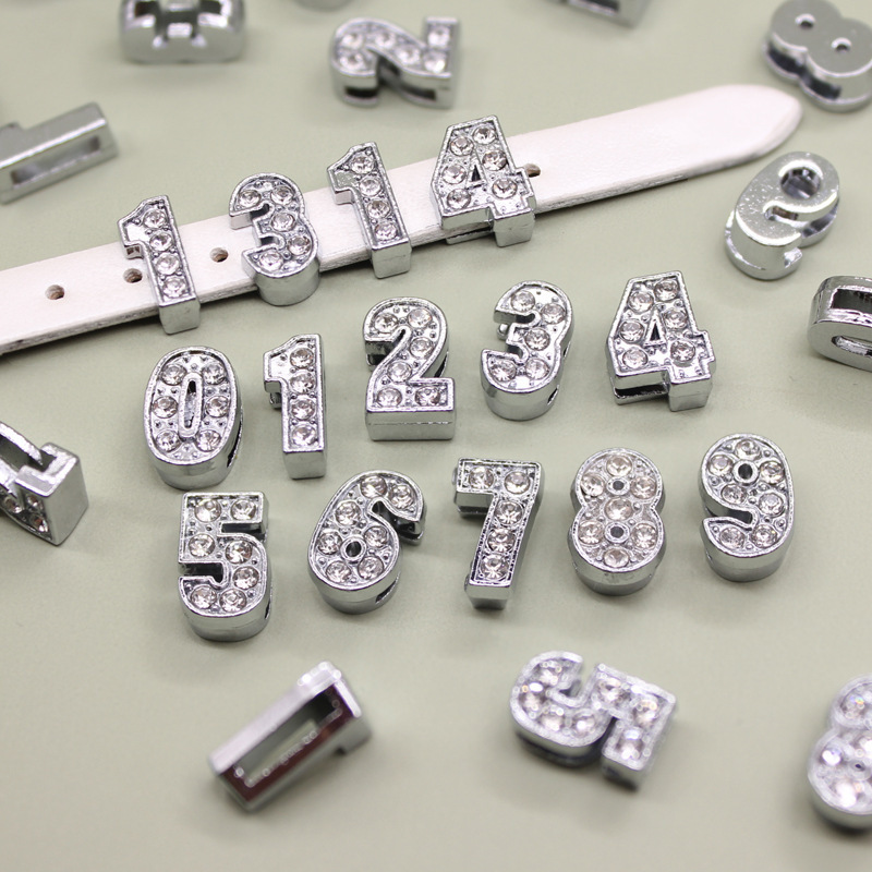8mm Chrome-Colored Diamond-Faced Number Tag DIY Alloy Jewelry Accessory, Suitable for Wristbands, Bracelets, Parking Tags, and Keychains 8mm Chrome-Colored Diamond-Faced Number Tag DIY Alloy Jewelry Accessory, Suitable for Wristbands, Bracelets, Parking Tags, and Keychains