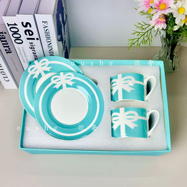 Ribbon double cup and saucer
