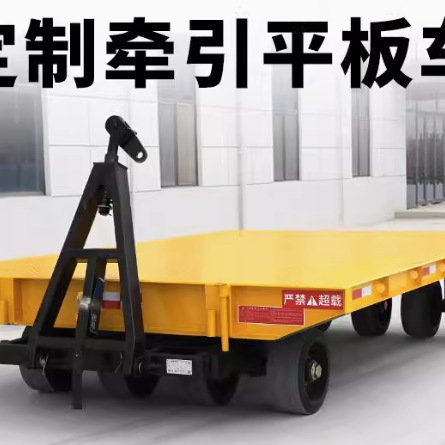 El vehículo de transporte de equipos subterráneos de tracción pesada para la minería funciona de manera estable