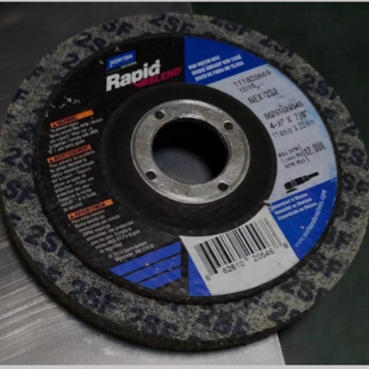 诺顿尼龙无纺布叠合轮去毛刺抛光轮抛光盘抛光片