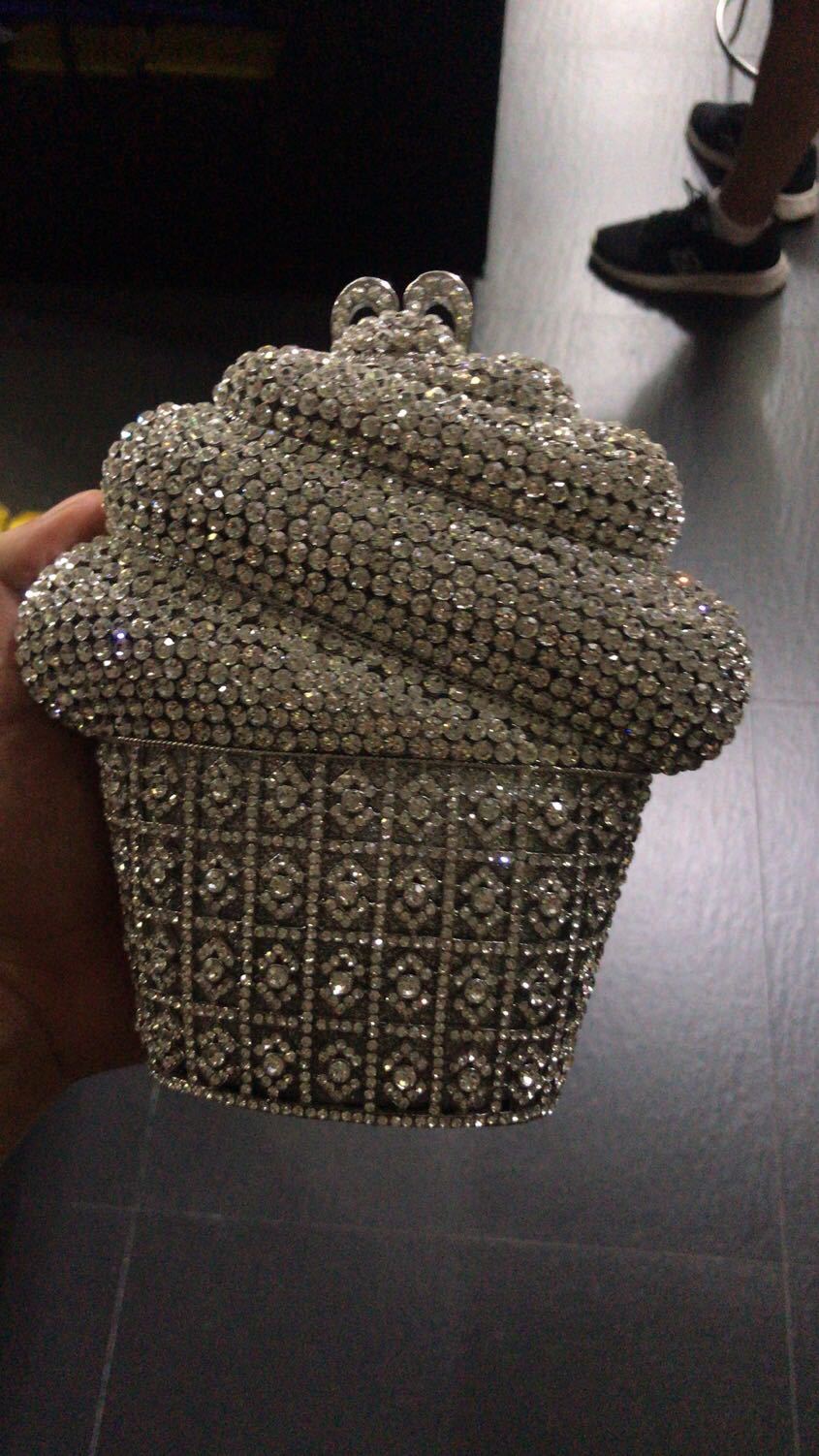 helados transfronterizos llenos de diamantes bolsas de banquete de cristal metal vacío bolsas de mano caja dura bolsas de maquillaje de mujer