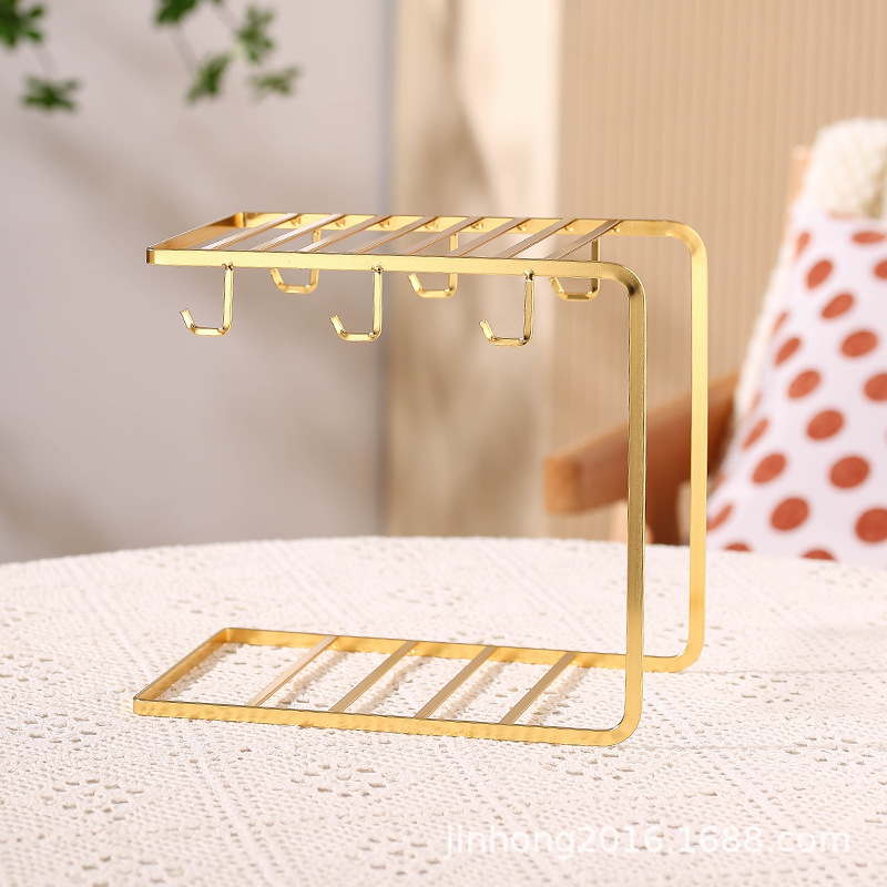 Titular de la taza de drenaje de hierro de estilo japonés de estilo europeo creativo luz piso de lujo taza de agua estante invertido juego de agua de cocina estante de almacenamiento