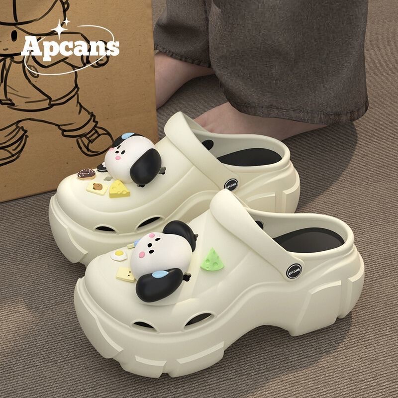 Pvc Clogs for Women 2025 New Model Beach Non-Slip Waterproof Comfortable Summer Trendy Outdoor Sandals for Women