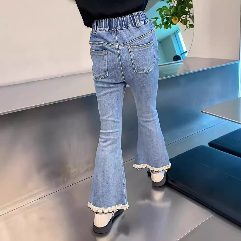 Tendencia de nuevos pantalones infantiles primavera y otoño estilo extranjero pantalones casuales de otoño sueltos pantalones vaqueros de otoño de niña