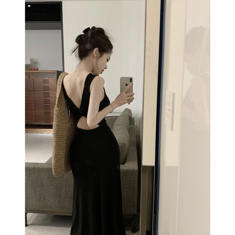 Black Spice Girls Backless Sling dress Women's Summer Slim-fit Figure Showing Long Dress Sleeveless Waist Hip Skirt