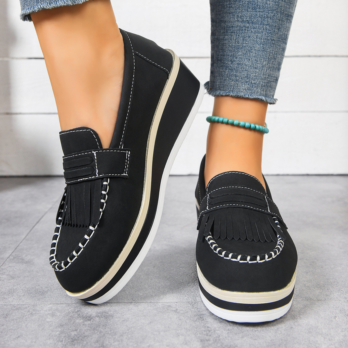 Damen-Slipper mit niedrigem Schaft, Quasten, britischem Stil, dicker Sohle, Keilabsatz und Federung_voghion.com