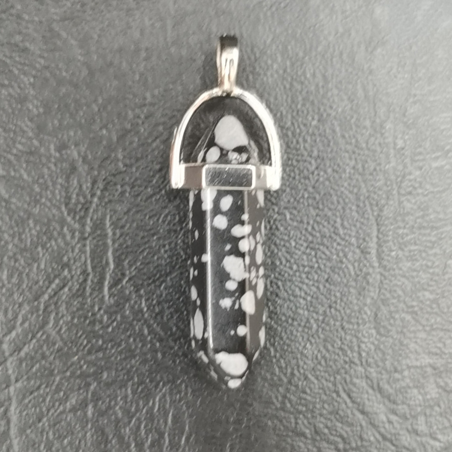 Cristal natural ágata columna hexagonal colgante diamante bala collar al por mayor cuarzo punto colgante