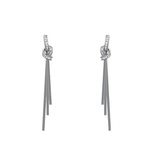 A long flowing tassel earring with a knotted rope, no piercing earring clip for women, mosquito coil plate design sense, exaggerated earring.