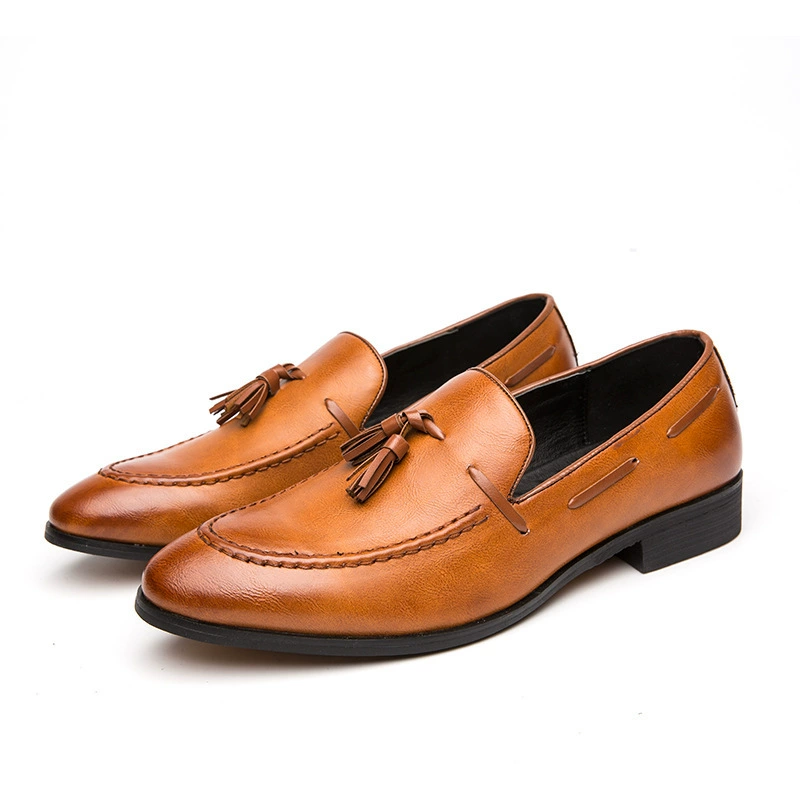 Маленькие кожаные мокасины на Slip-on для мужчин, с острыми носами, трендовый корейский стиль, стилист стиль бизнес формал повседневные туфли
