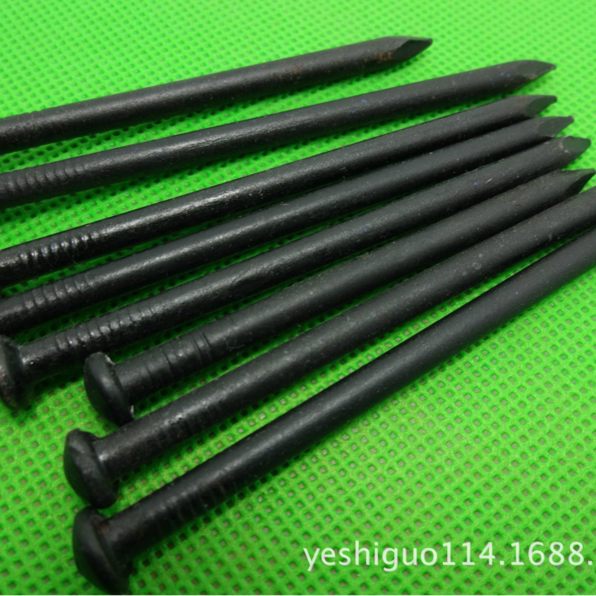 发黑圆钉   黑色铁钉   规格型号：30，40，50，80，100mm
