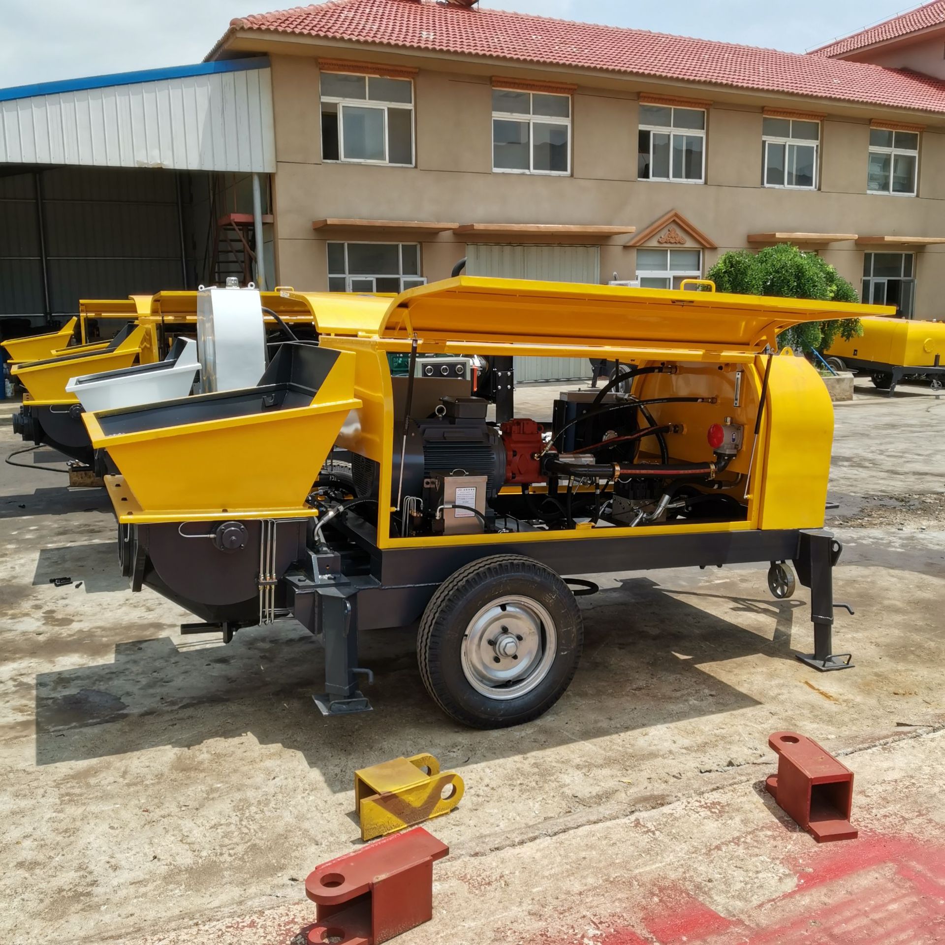 拖泵 地泵 混凝土输送泵 砂浆输送泵 细石输送泵40拖泵 配件批发