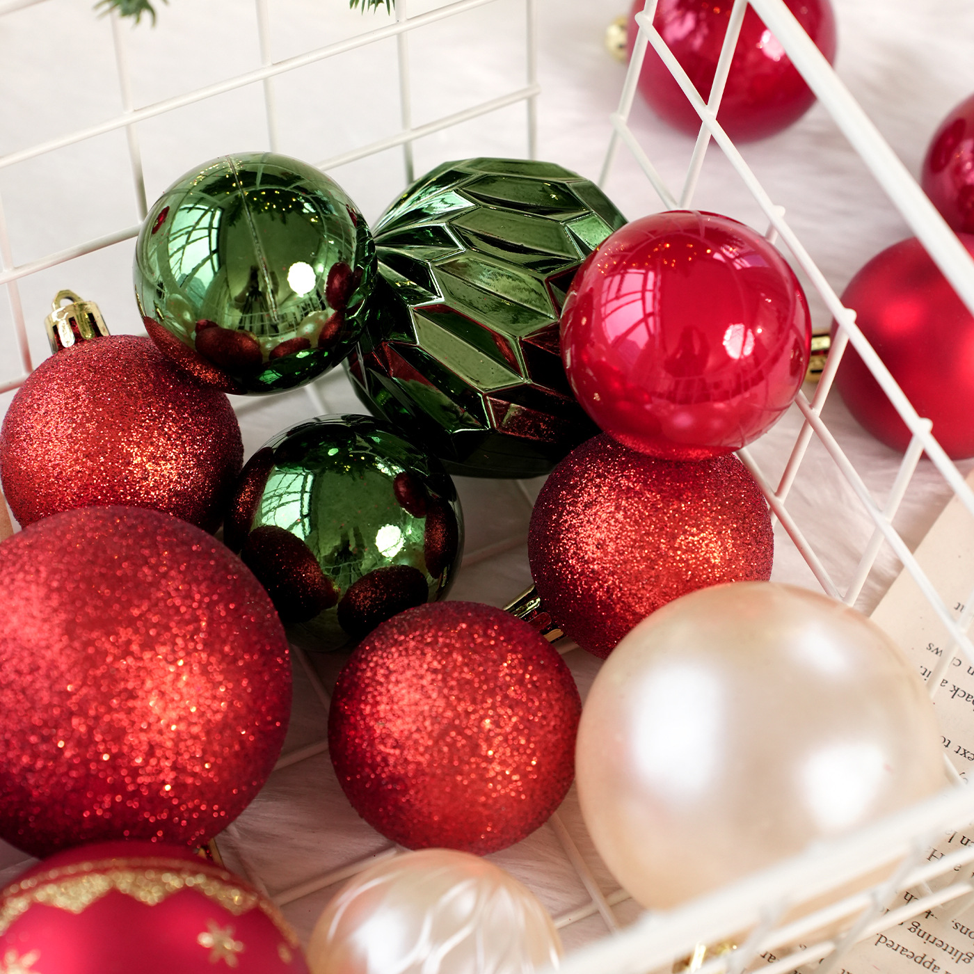 Nuevos productos Bolas de Navidad caja de polvo de polvo adhesivo de polvo de polvo de plástico colgante de árbol de Navidad decoración de escena image 3