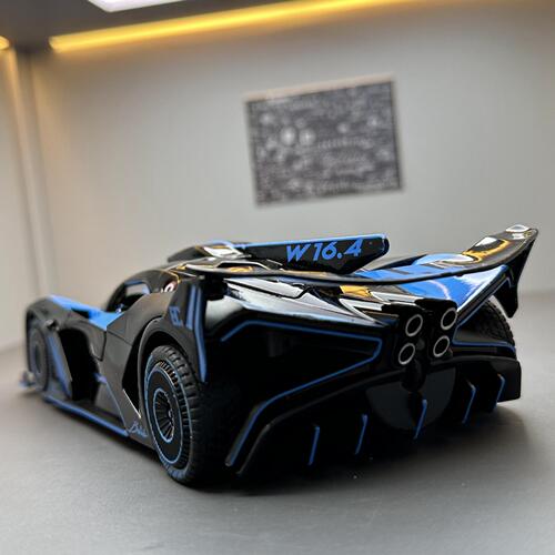 Chezhi Alloy Car Model 1:24 Bugatti Bolide Spray Pull Back Toy Sports Car Music Model Ornament Collection