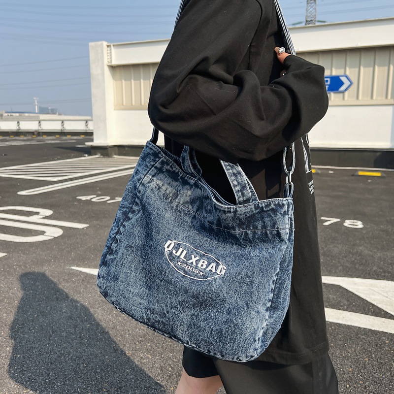 Bolso de hombro de mezclilla de gran capacidad para mujer 2024 nuevo bolso de arte para estudiantes universitarios casuales