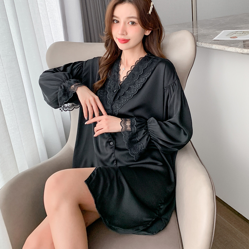 블랙 바이탈리티 스커트