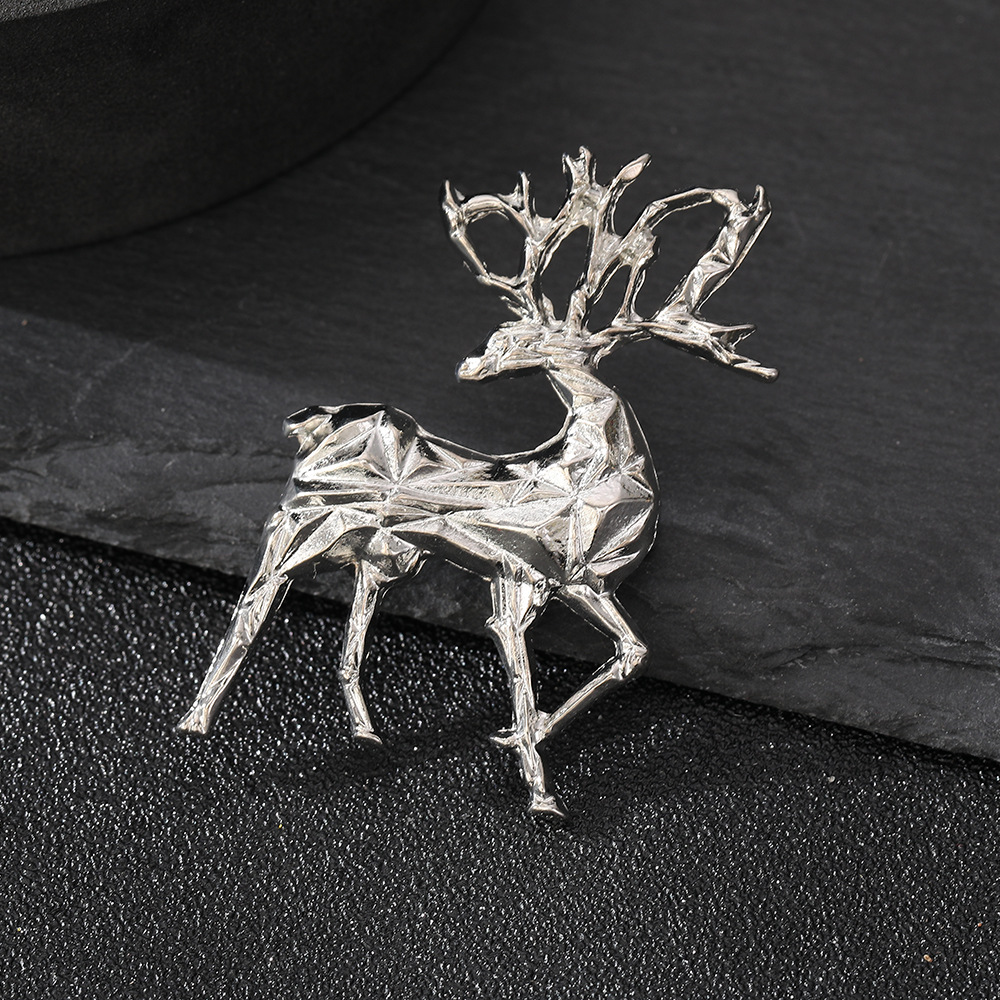 Plating Design Vacation Simple Style Pin Deer Zinc Alloy Plating Unisex Brooches