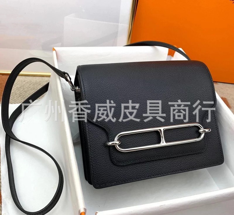 Black small size (silver buckle needs to be noted)