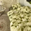 Pear flower green BK