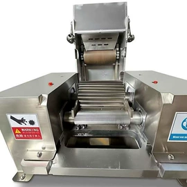 塑机辅机;塑料造粒机;塑机配件