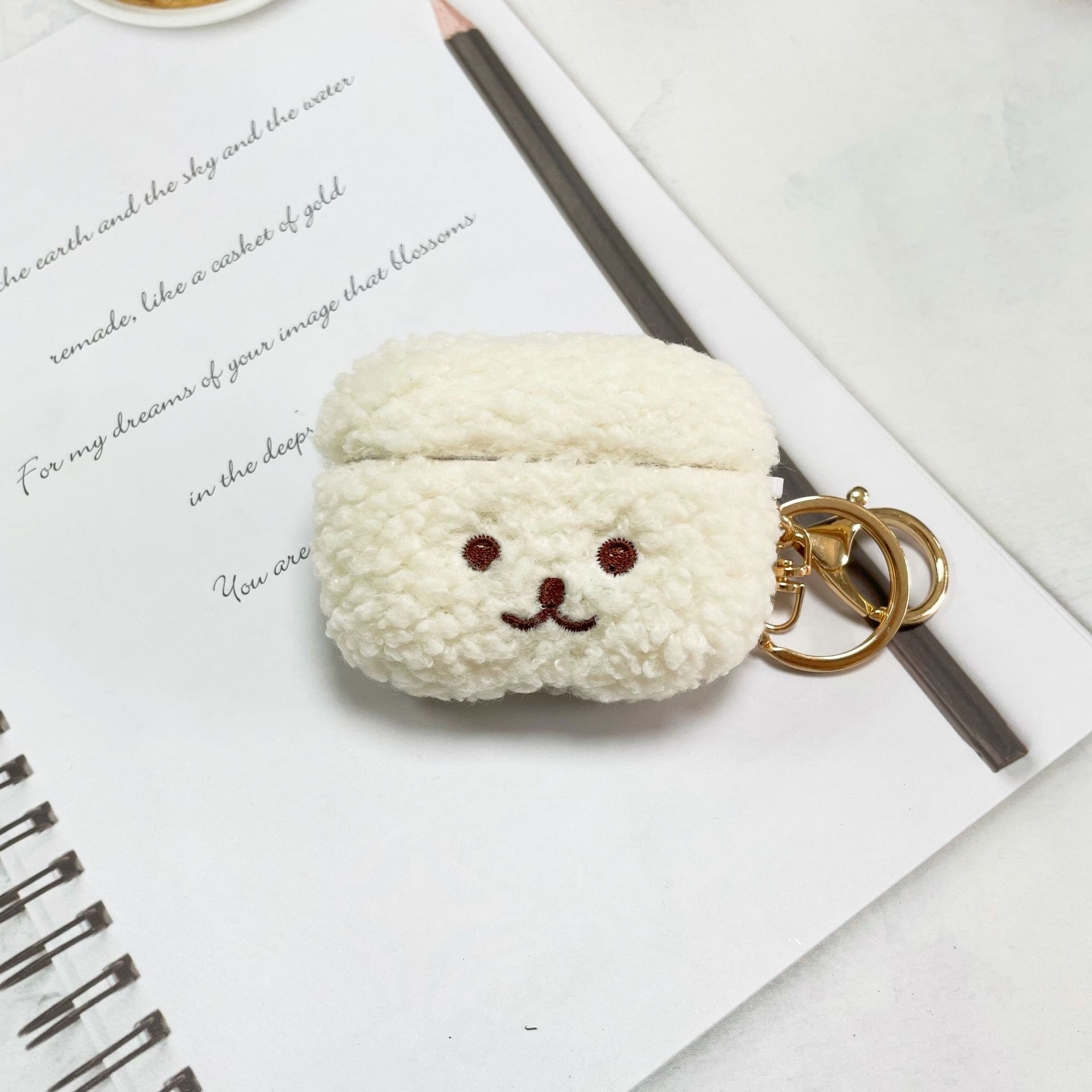 Adecuado para Apple headset protector Shell airpodspro1/2/3 generación cubierta del auricular mullido bordado muñeca soft shell