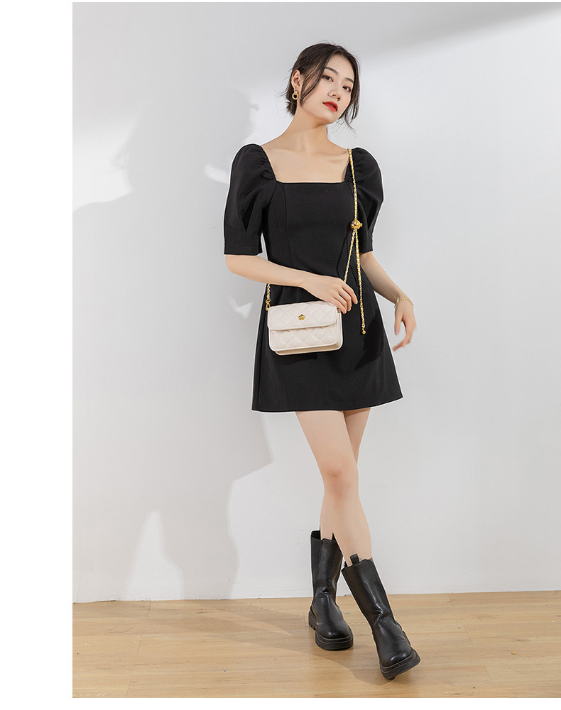 Túi đeo chéo nữ dây xích ngọc trai họa tiết kim cương giả cao cấp — Cỡ nhỏ màu trắng, Cỡ lớn màu trắng, Cỡ nhỏ màu đen, Cỡ lớn màu đen chi tiết 12