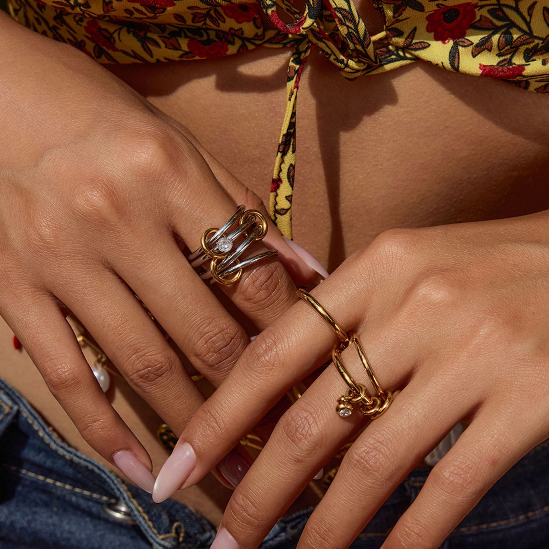Wanxing anillo de dedos apilado de múltiples capas de acero inoxidable con anillo de circón joyería femenina de diseño de nicho sentido de acero de titanio