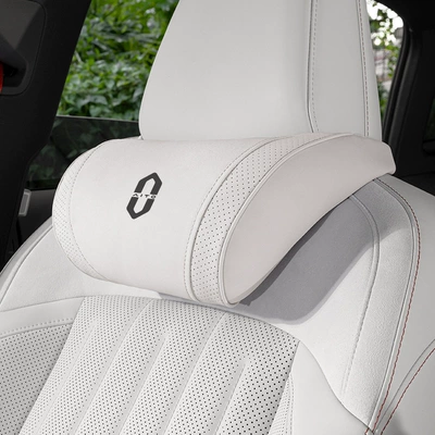 Suitable for Huawei Aito Headrest M7M9M5Ultram8 Neck Pillow Lumbar Support Car Seat Car Backrest (Waist support) - small-k-velvet-off-white-wenjie-headrest-1-piece