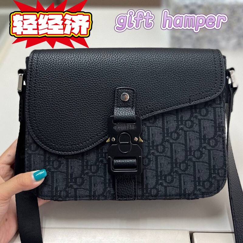 New D Brand Monogram Canvas Shoulder Bag for Women, Fashionable and Simple Crossbody Bag, Light Luxury High-End Small Square Bag, Versatile and Trendy
