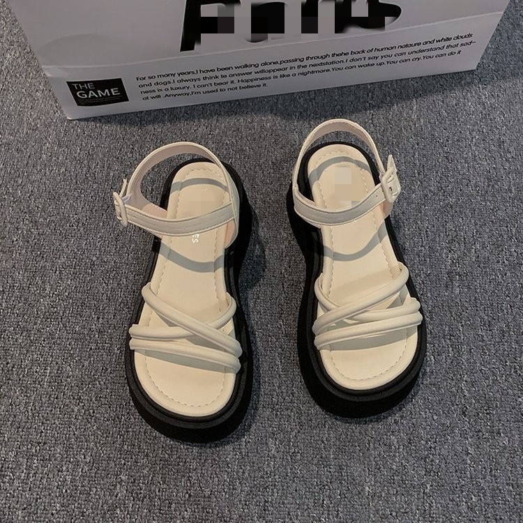 2026 nuevo verano con falda deportiva de playa casual sandalias de plata para mujeres