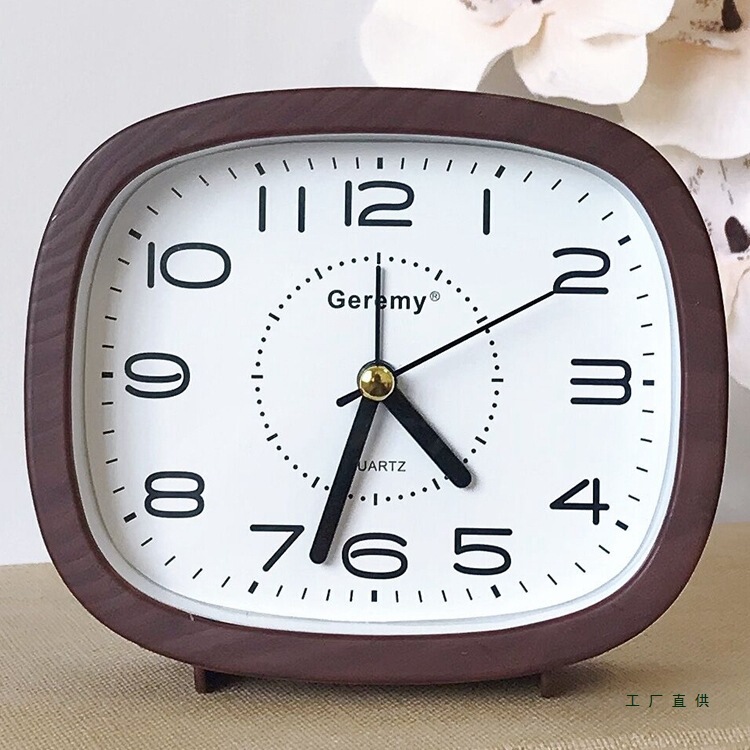 Simple Nostalgic Imitation Wood Grain Alarm Clock for the Elderly Home Desktop Square Clock Pendulum Watch Student Modern Large Character Bedside Clock