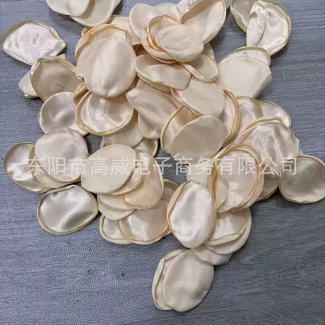 Champagne color
