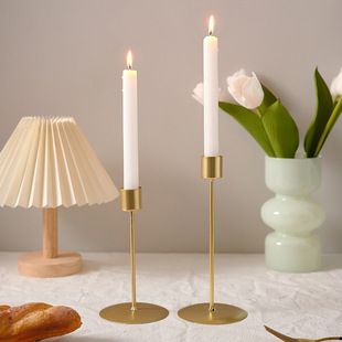Nordic Household Light Luxury Style Candlestick Ornaments Vintage Candlelight Dinner Props Simple Home Romantic Dining Table Decorations