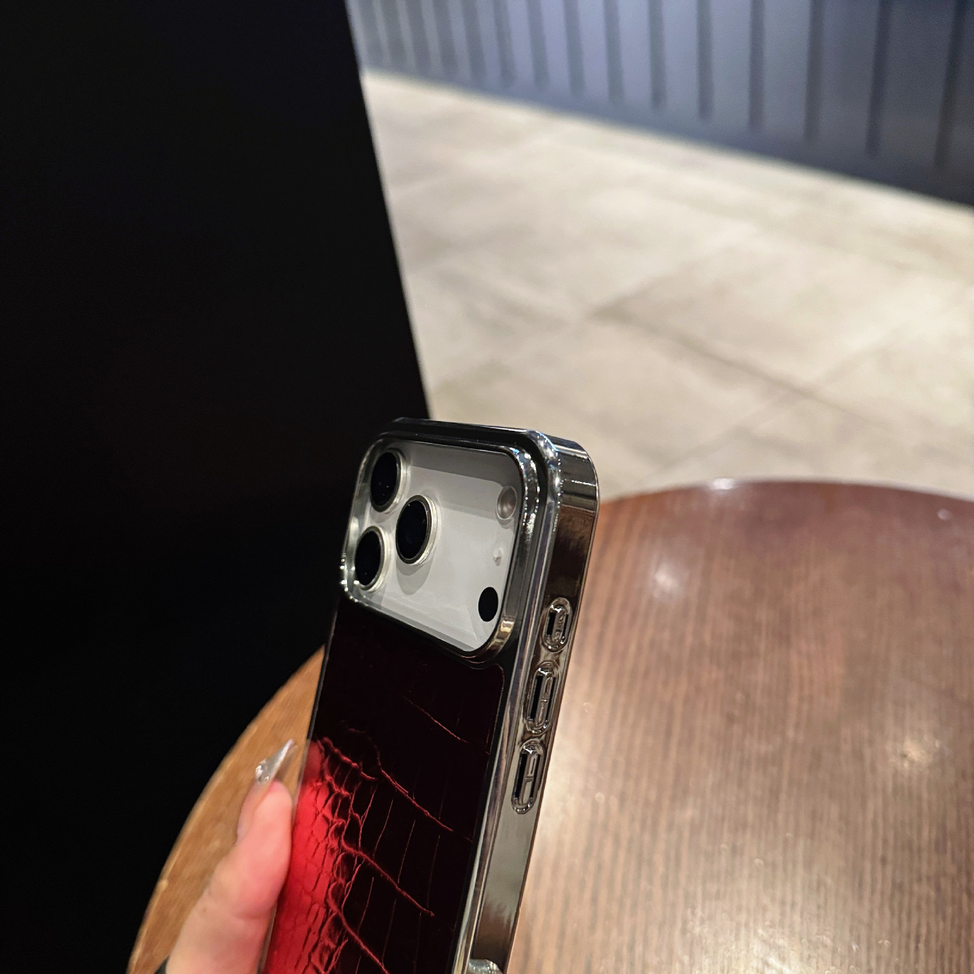 Galvanisierte Krokodiloptik Handyhülle Für Iphone 16 Pro Max_voghion.com