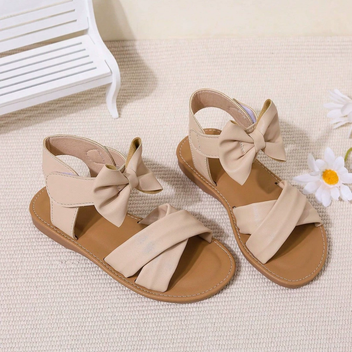 Трансграничная внешняя торговля девушки летний досуг удобный мягкий фон модный стиль дикий лук принцесса детская пляжная сандалия