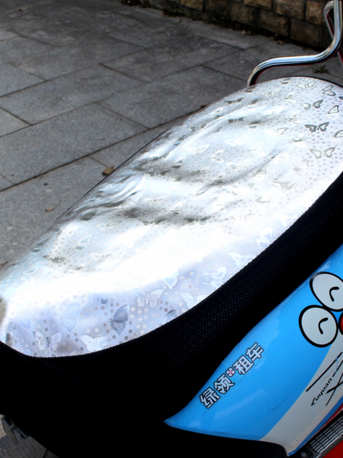 电动车防晒防雨坐垫摩托车防滑隔热坐套踏板车反光垫防水座套全包