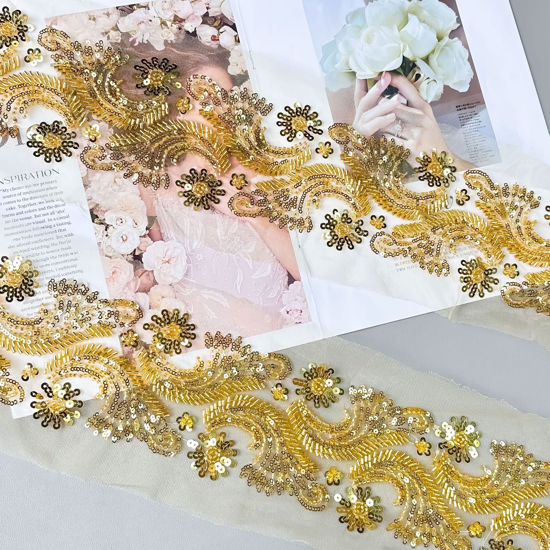 Encaje Decorativo con Lentejuelas y Flores 3D de 14.5cm de Poliéster para Vestidos y Puños image 3