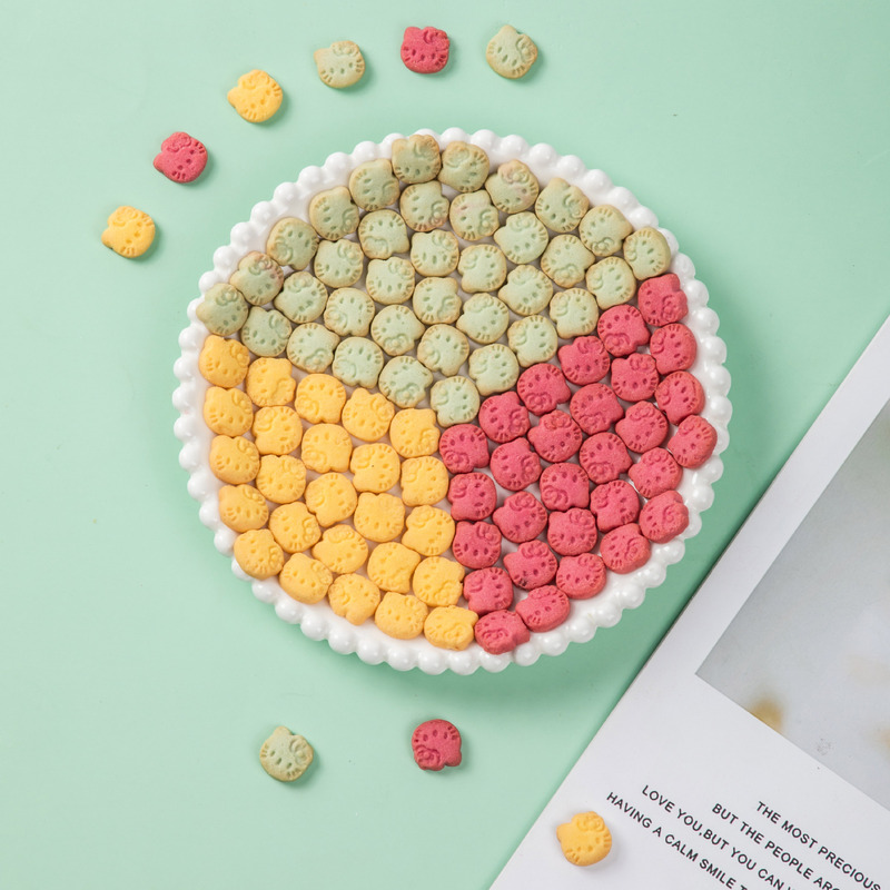 SOURCE manufacturer vegetable kitten crisp molars children's saliva leisure snack 5kg one independent packaging