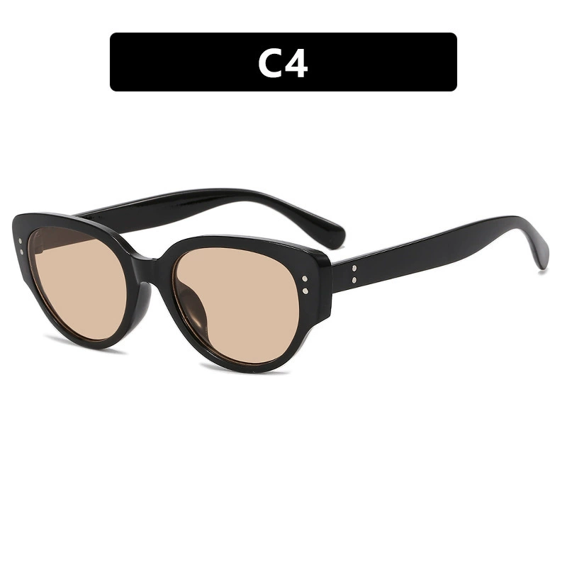 Cat‑eye eyeglasses, retro thick frame, face‑slimming style, lightweight