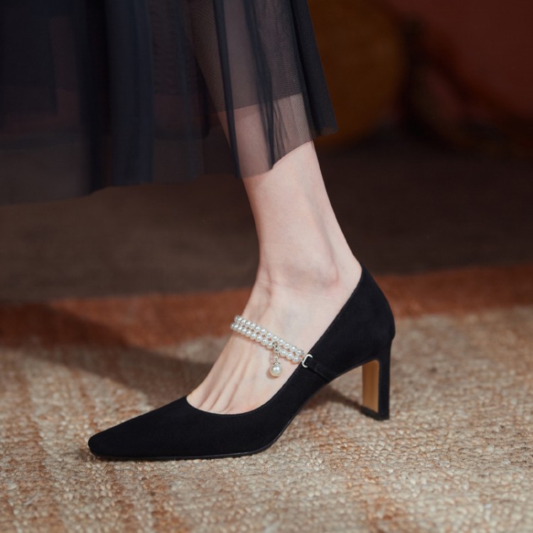 外貿大碼高跟鞋女2021春款ins仙珍珠網紅瓢鞋粗跟磨砂單鞋女5516