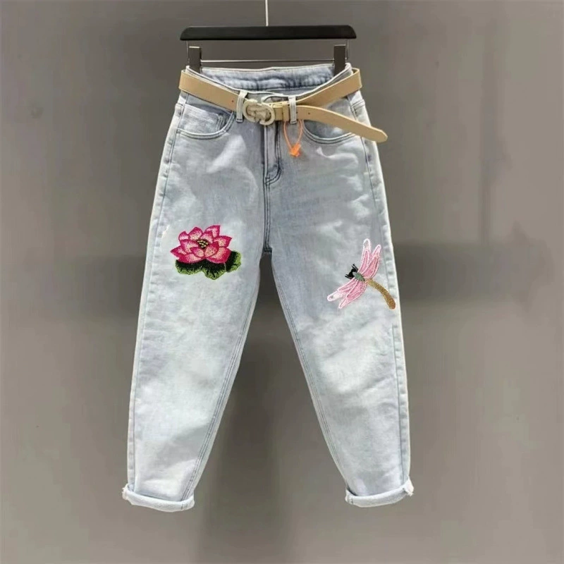 Национальный стиль с вышивкой джинсовые джинсы Harlen большого размера 2025 новый стиль с высокой талией модный папа свободные укороченные брюки