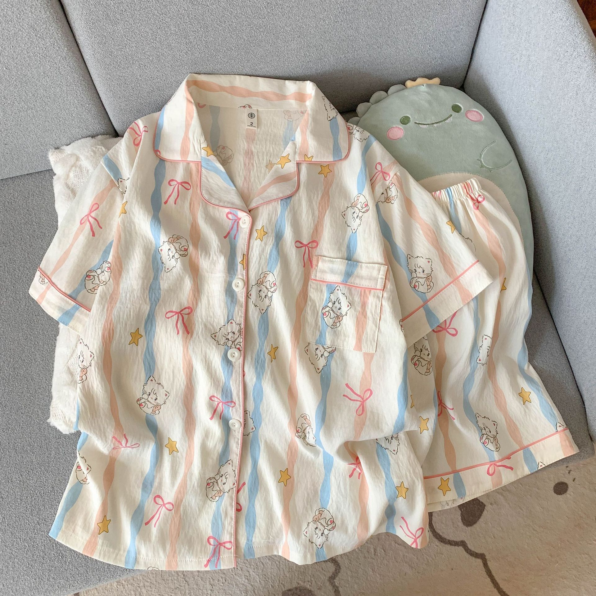 Venta al por mayor transfronteriza verano nuevo pijama mujer MIKK gato nube solapa de algodón cárdigan manga corta traje de servicio a domicilio dulce