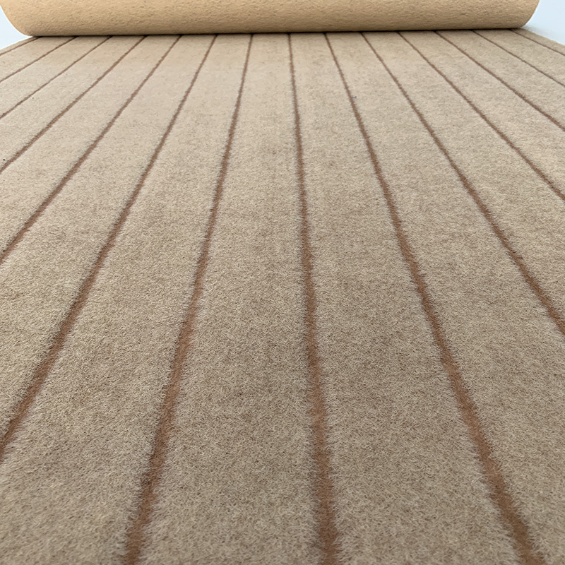 카멜 스트라이프