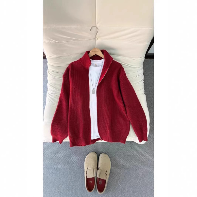【Arctic Velvet】Red Sweater for Men, Same Style for Winter New Year Celebrations, High-End Clothing, Warm Couple's Jacket 【Arctic Velvet】Red Sweater for Men, Same Style for Winter New Year Celebrations, High-End Clothing, Warm Couple's Jacket