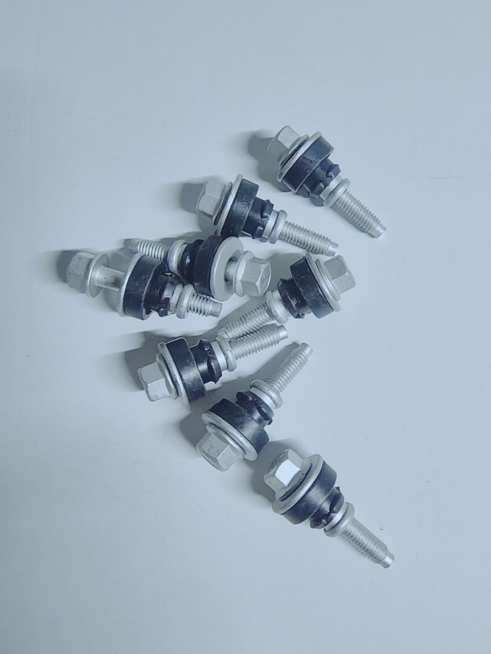 Ford 04-2014 Valve Cover Screws Ford 7L1Z-6C519-A