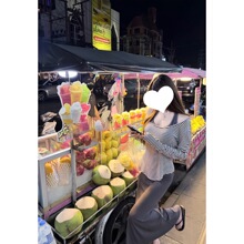 白水女 漂亮姐姐 天丝绵羊毛圆领T恤&挂脖露背连衣裙纯欲慵懒套组