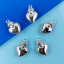 1.4*2.1Cm热销复古哥特DIY饰品配件合金简约古藤十字爱心吊坠项链