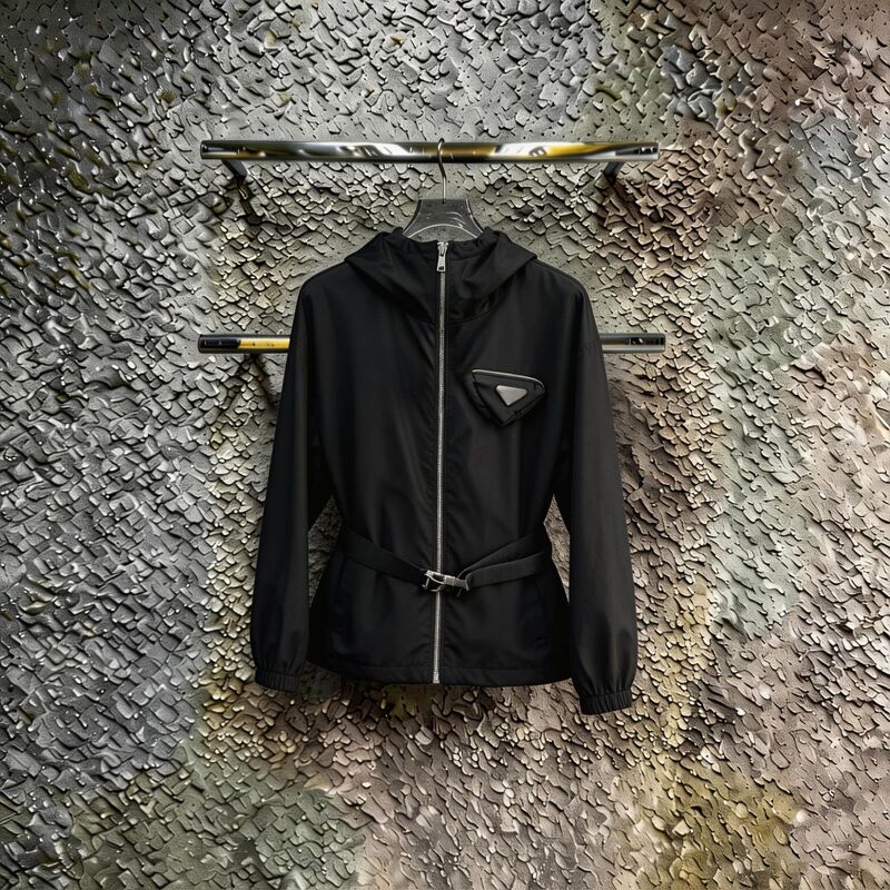 Dujia Version Export Hot-Selling Item in Stock P Brand Belt-Style Women's Ultra-Light Waterproof Recyclable Nylon Jacket Coat Dujia Version Export Hot-Selling Item in Stock P Brand Belt-Style Women's Ultra-Light Waterproof Recyclable Nylon Jacket Coat