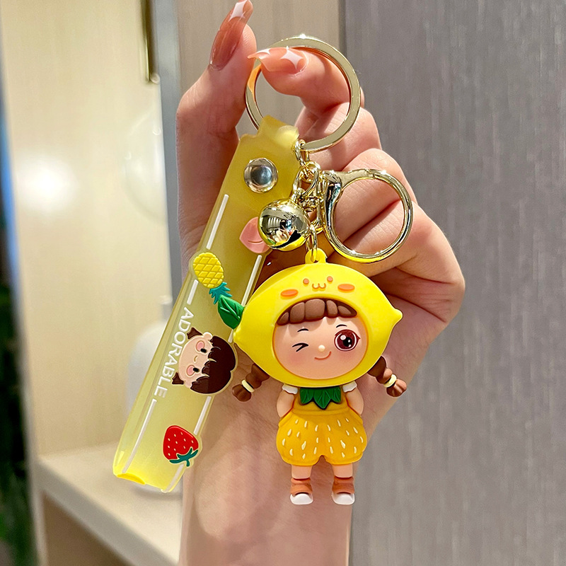 Chica de fruta de dibujos animados creativos bolsas de llaves para automóviles pequeños colgantes de moda regalos al por mayor